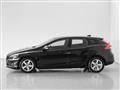 VOLVO V40 D2 1.6 Momentum