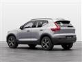 VOLVO XC40 B3 Mild Hybrid automatico Plus Dark - MY25