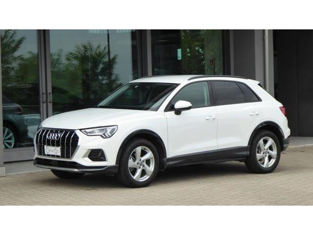 AUDI Q3 35 TFSI S tronic Business Advanced