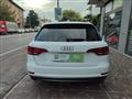 AUDI A4 AVANT S line