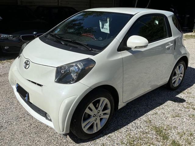 TOYOTA IQ 1.3 Executive