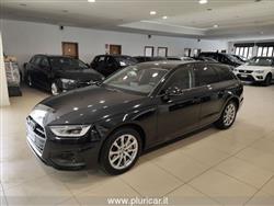 AUDI A4 AVANT 40TDI quattro S tronic FariLED AdaptiveCruise DAB