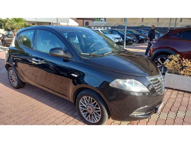 LANCIA YPSILON 1.3 MJT 16V 95 CV 5 porte S&S