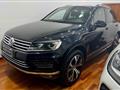 VOLKSWAGEN TOUAREG 3.0 TDI 204 CV tiptronic BlueMotion Sport R-LINE