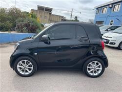 SMART FORTWO 70 1.0 twinamic