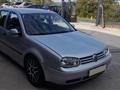 VOLKSWAGEN Golf 1.6 16V 5 porte Highline