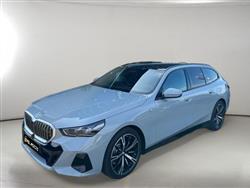 BMW SERIE 5 TOURING d 48V xDrive Touring M-Sport Tetto Cam 360° AHK