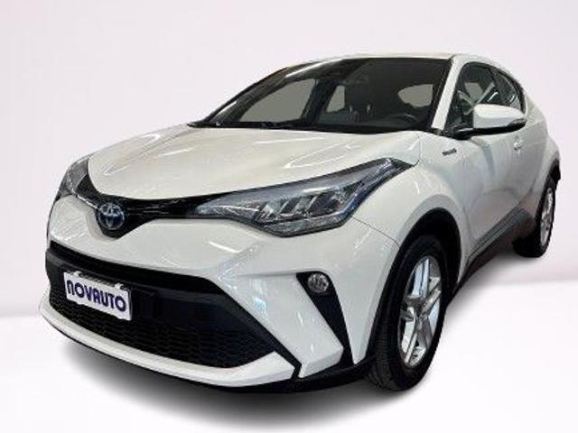 TOYOTA C-HR 1.8 Hybrid E-CVT Business