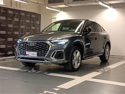 AUDI Q5 SPORTBACK Q5 SPB 40 TDI quattro S tronic S line