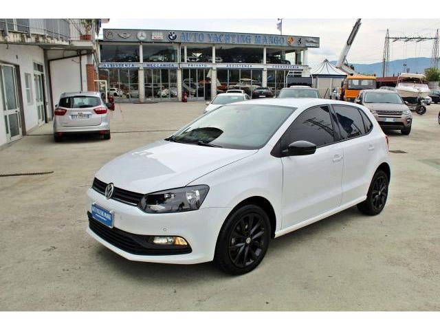 VOLKSWAGEN Polo 5p 1.4 tdi Trendline 75cv Garanzia 12 mesi