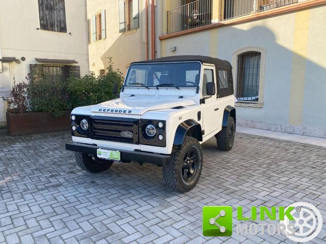 LAND ROVER DEFENDER 90 Soft-top TDI 200 2.5 D