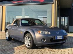 MAZDA MX-5 Roadster Coupé 2.0L 16V Wind