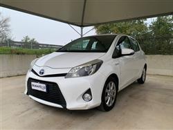 TOYOTA YARIS 1.5 Hybrid 5 porte Lounge AUTOMATICA NEOPATENTATI