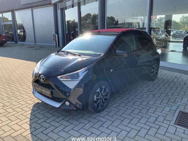 TOYOTA AYGO Connect 1.0 VVT-i 72 CV 5 porte x-wave