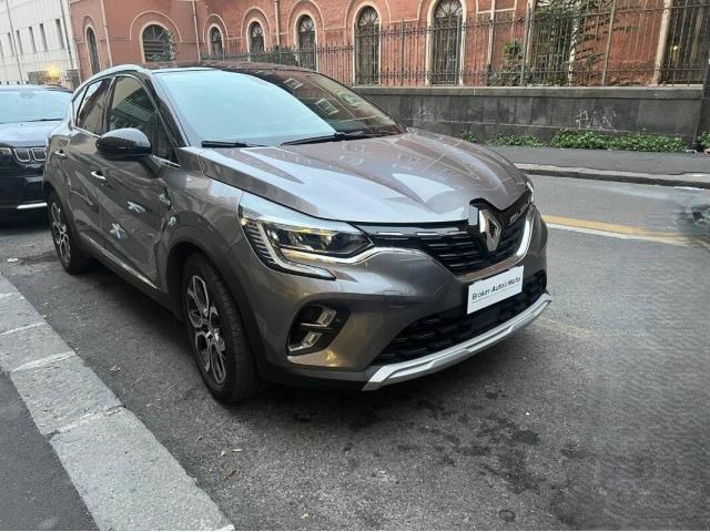 RENAULT Captur 1.6 E-Tech hybrid Techno Fast Track 145cv auto