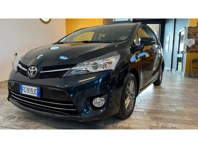 TOYOTA VERSO 1.6 D-4D Style -