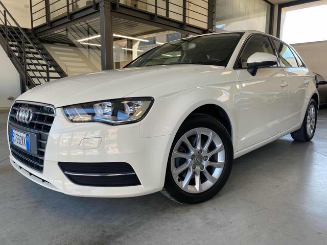 AUDI A3 SPORTBACK SPB 1.6 TDI clean diesel Attraction