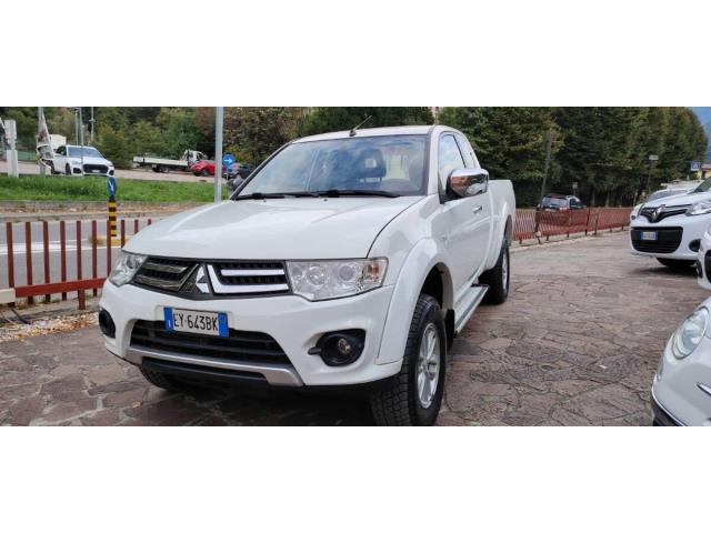 MITSUBISHI L200 cl.cab 2.5 di-d Intense E5