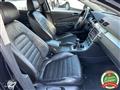 VOLKSWAGEN PASSAT 2.0 16V TDI . Var. Highline