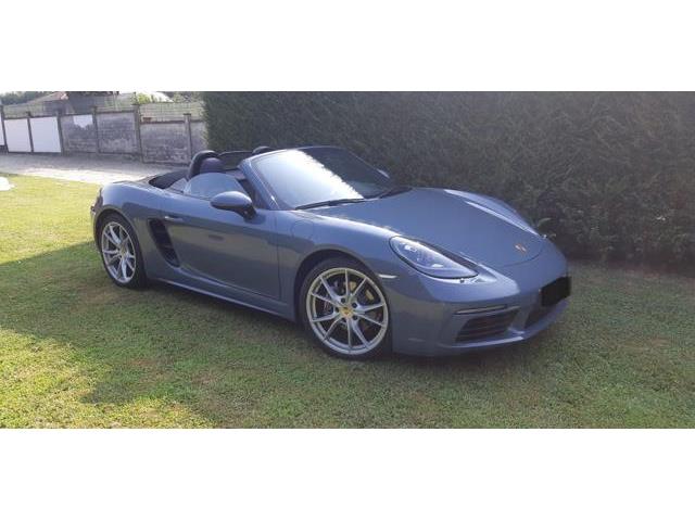 PORSCHE 718 2.0