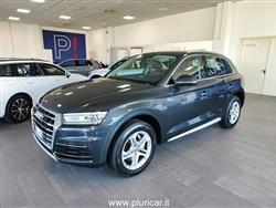 AUDI Q5 2.0 TDI quattro S tronic Business Design