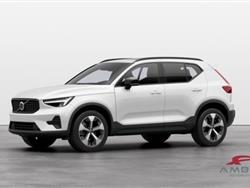 VOLVO XC40 B3 Mild hybrid Benzina Ultra Dark