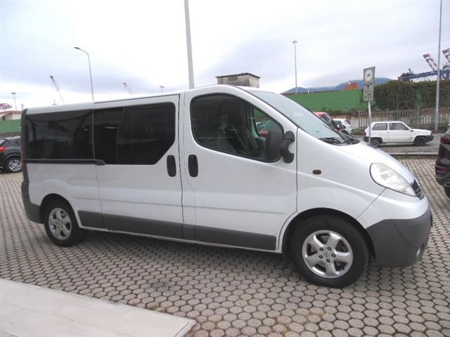 OPEL VIVARO 29 2.0 CDTI 120CV PL-TN Combi 9 posti Fap