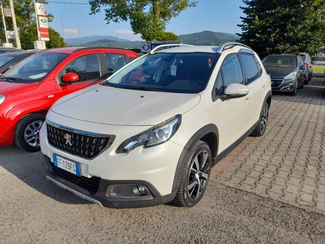 PEUGEOT 2008 (2013) BlueHDi 100 Allure