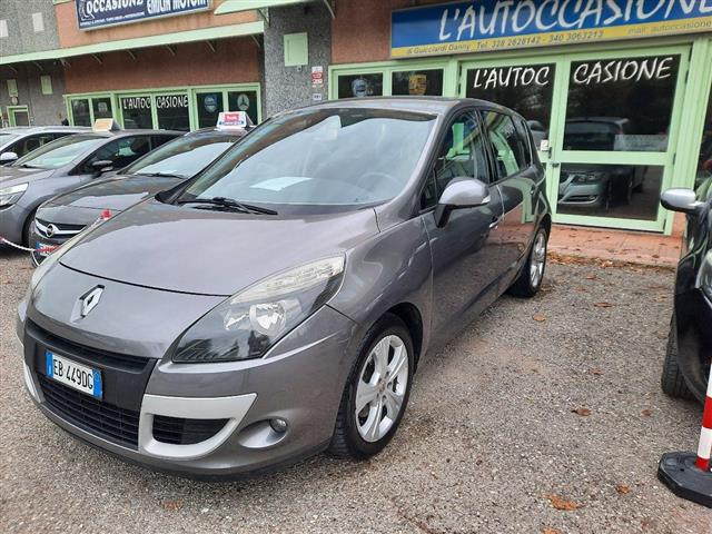 RENAULT ScÃ©nic X-Mod 1.5 dCi 110CV Dynamique