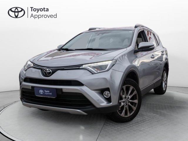 TOYOTA RAV4 2.0 D-4D 2WD Lounge