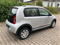 VOLKSWAGEN UP! 1.0 75 CV 5 porte CROSS high up!