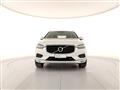 VOLVO XC60 B4 (d) AWD Geartronic Momentum Pro