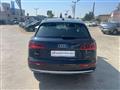 AUDI Q5 40 TDI quattro S tr. Business Sport