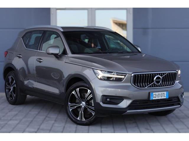 VOLVO XC40 RECHARGE HYBRID T5 Recharge Plug-in Hybrid Inscription Expression