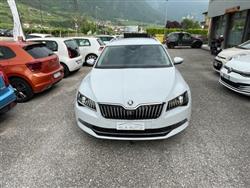 SKODA SUPERB 2.0 TDI 150 CV SCR DSG Wagon Ambition