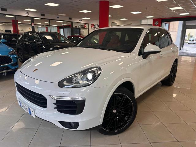 PORSCHE CAYENNE 3.0 Diesel Platinum Edition