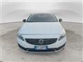 VOLVO V60 CROSS COUNTRY V60 Cross Country D3 Geartronic Business Plus