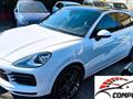 PORSCHE CAYENNE Coupé 3.0 V6 PANO PASM LED NAVI CHRONO PRIVACY