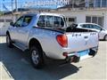 MITSUBISHI L200 d.cab 2.5 di-d Intense