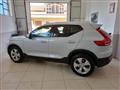 VOLVO XC40 D3 AWD Momentum