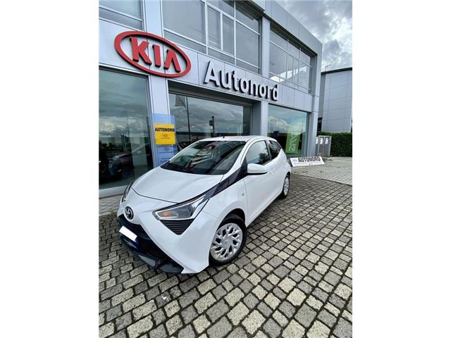 TOYOTA AYGO Connect 1.0 VVT-i 72 CV 5 porte x-play