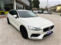 VOLVO V60 D4 AWD Geartronic Momentum