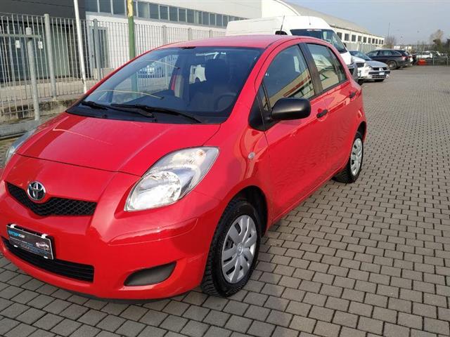 TOYOTA Yaris 1.0 5p.