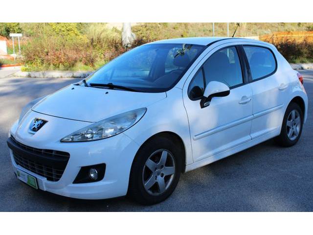 PEUGEOT 207 1.4 HDi 70CV 5p. Sweet Years