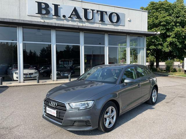 AUDI A3 SEDAN Sportback 35 TDI Business