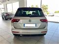 VOLKSWAGEN TIGUAN 2.0 tdi 150cv Sport BMT R- LINE