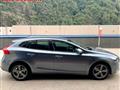 VOLVO V40 D2 R-design MOMENTIUM