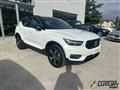 VOLVO XC40 T4 AWD Geartronic R-design