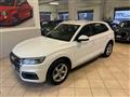 AUDI Q5 40 TDI quattro S tronic Business Sport