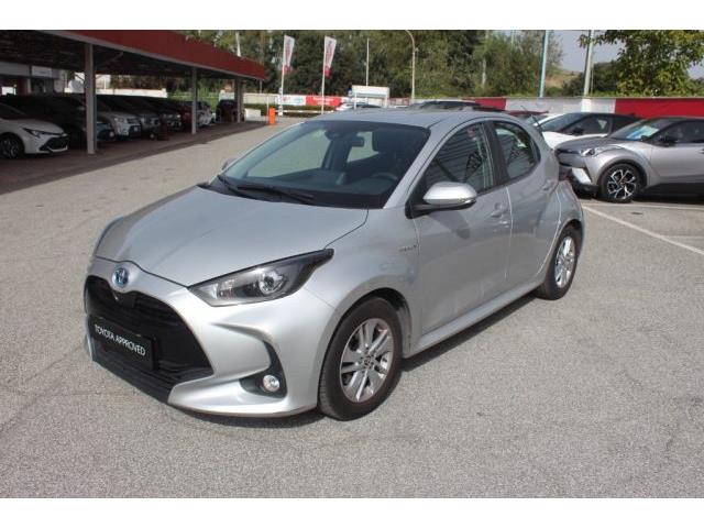 TOYOTA YARIS 1.5 Hybrid 5 porte Trend